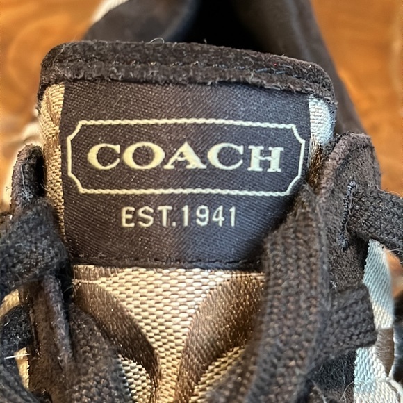 Coach Dillion Size 8 - Picture 8 of 14